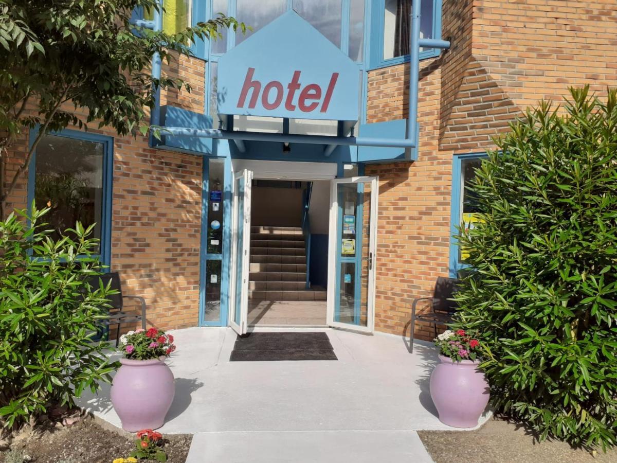 Hotel Confortel Avignon Tgv Exterior foto