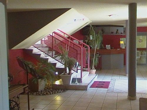 Hotel Confortel Avignon Tgv Exterior foto