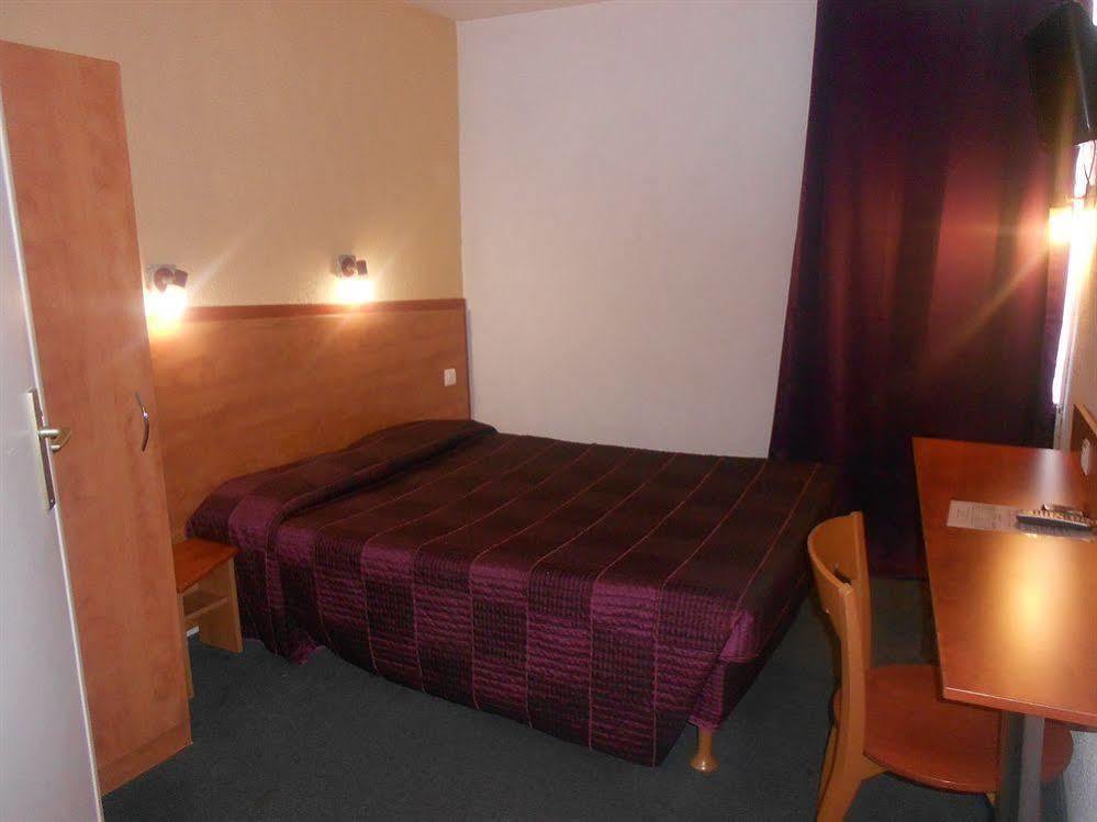 Hotel Confortel Avignon Tgv Exterior foto